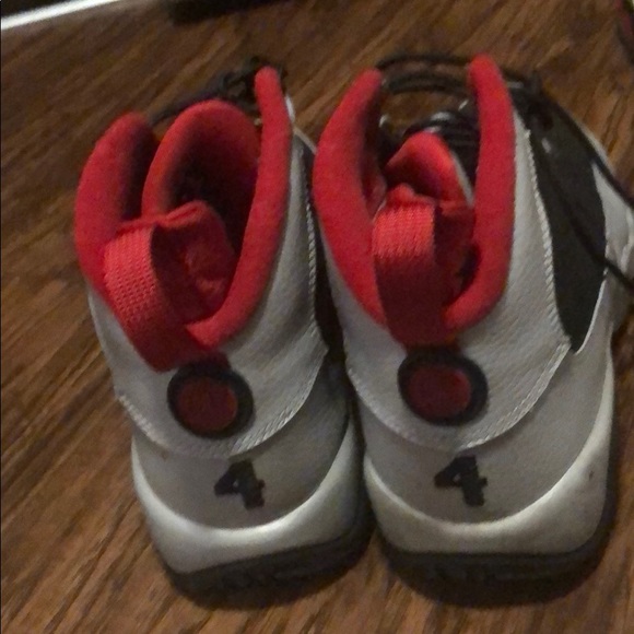 Jordan Kilroys size 7Y - Picture 5 of 6